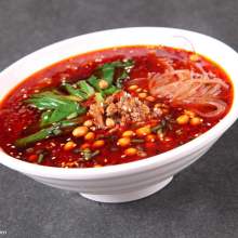 師旗飄揚，傳承與使命的象征